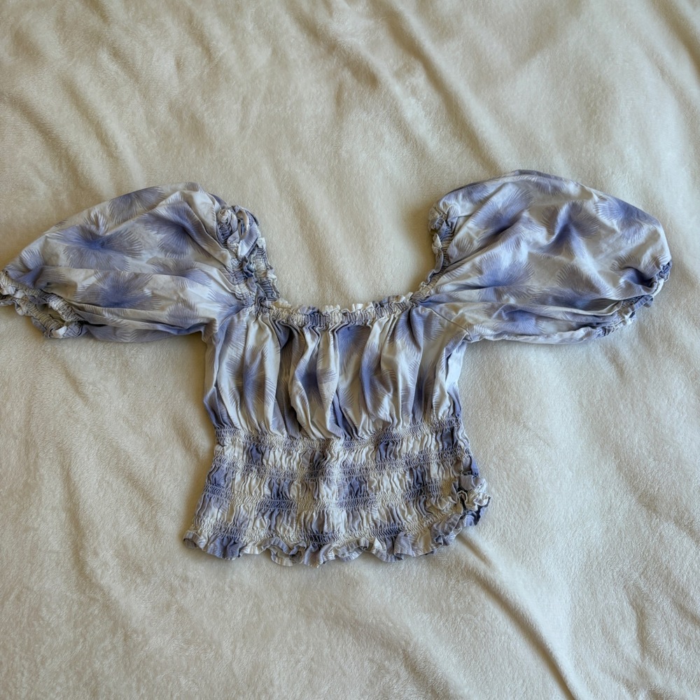 Levis Womens Purple White Smocked Puff Sleeve Crop Top‎ Blouse Large Cottagecore